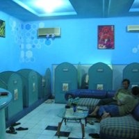 Konsumen Antre, Omzet Warnet Non-Speedy Naik 50 Persen