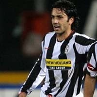 Juve Ikat Palladino hingga 2011