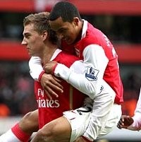 Gol Injury Time Bendtner Selamatkan Arsenal