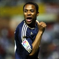 Robinho Jauhkan Madrid dari Barca