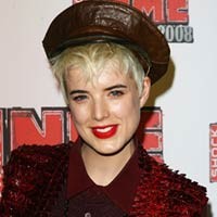 Mahkota Fesyen Kate Moss Direbut