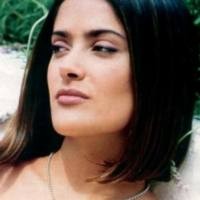 Salma Hayek Menyesal Punya Bayi Perempuan