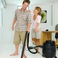 Banyak Bekerja, Banyak Bercinta