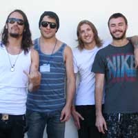 Saosin Hentak Publik Bali 