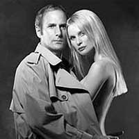 Nicollette Sheridan Bugil di Pelukan Michael Bolton