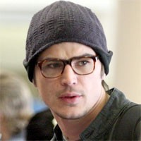 Josh Hartnett Putus Cinta