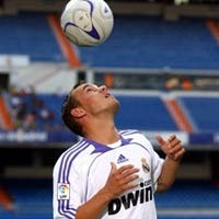 Sneijder Usulkan Huntelaar ke Madrid 