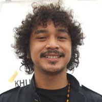 Rising Stars: Giring jadi Sasaran Batu Penonton