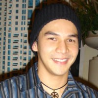 Jonathan Frizzy: Kesetiaan Itu Sakral