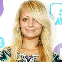 Nicole Richie Desain Perhiasan