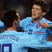 Singa Oranye yang Belum Menakutkan