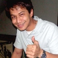 Delon Dambakan Sandra Dewi