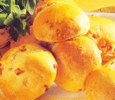 Bisnis Roti Manis Tetap Legit