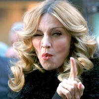 Madonna Berbulu Saat Sekolah