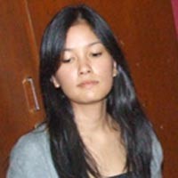 Titi Sjuman Lawan Orangtua Demi Drum