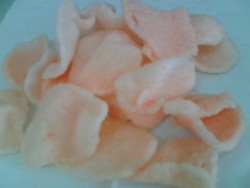 Kriuk....Menggoreng Laba di Bisnis Kerupuk Bebas Lemak