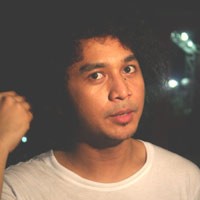 Giring Stop Rokok dan Alkohol