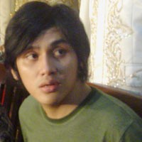 Vicky Nitinegoro Renggang dengan Ibu