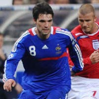 Toulalan Pelapis Dua Senior Les Bleus