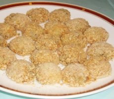 Manis-Manis Lengket Kue Moci