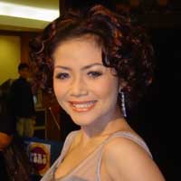 Kristina Sulap Dangdut Jadi Anggun