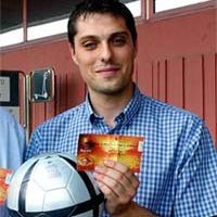 Bola Sial Beckham Mahal Harganya