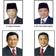 Foto Tanpa Peci, Pengdongkrak Suara Hade