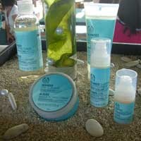 Muka Bebas Minyak dengan Rumput Laut.