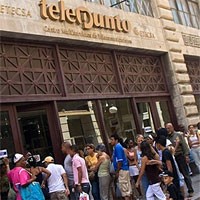 Pertama Dalam Sejarah, Ponsel Dijual di Kuba