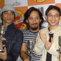 Ungu: Umroh Seperti Tamasya