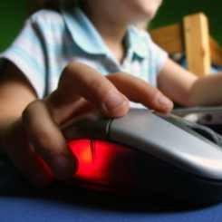 Astaga, 10% Korban Pornografi Internet Masih Ingusan