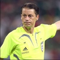 Wasit Euro 2008 Lindungi Citra Sepakbola