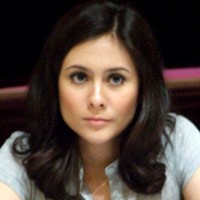 Wulan Guritno Tak Setuju Dewi Persik Dicekal