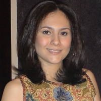 Wulan Guritno Emoh di Bawah Laki-laki