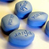 Obat Kuat Viagra Terusir dari Internet