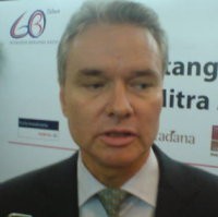 Kembangkan Syariah, Lippo Gandeng 8 Mitra Strategis