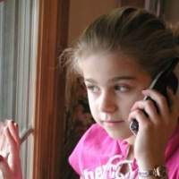 Axis Mulai Beraksi, 2 Juta Pelanggan Diincar