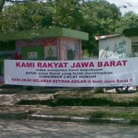 Spanduk Penolakan Hade Kembali Muncul