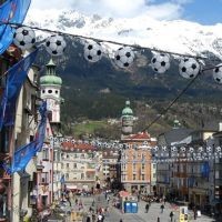 Innsbruck Terus Berdandan