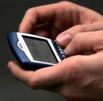 Pakai BlackBerry Berarti Kenaikan Gaji?