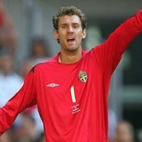 Isaksson Lampu Kuning Buat Euro