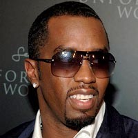 P. Diddy Raih Bintang Walk of Fame