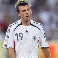 Schneider Dipastikan Absen