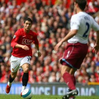 Nani Diusir, MU Memimpin 3-1