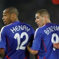 Siapa Pantas Temani Henry?