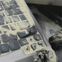 Laptop Jadi Biang Kebakaran Apartemen