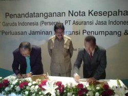 Pesawat Delay, Dapat Asuransi