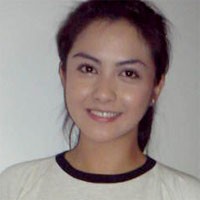 Revalina S. Temat Suka Cewek Tomboy