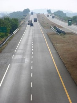 8 Ruas Jalan Tol Tidak Penuhi Standar Pelayanan Minimum