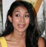 Happy Salma Nggak Mau Ngekor Saipul Jamil. 